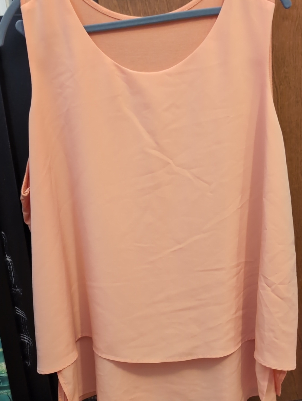 Women’s Peach Sleeveless Layered Tank Top
